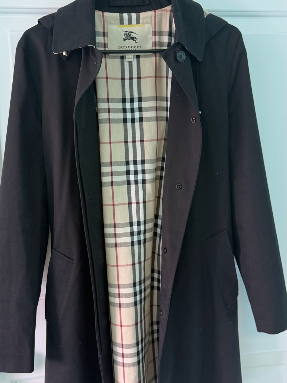 Burberry Black Trench Coat with Signature Check Lining